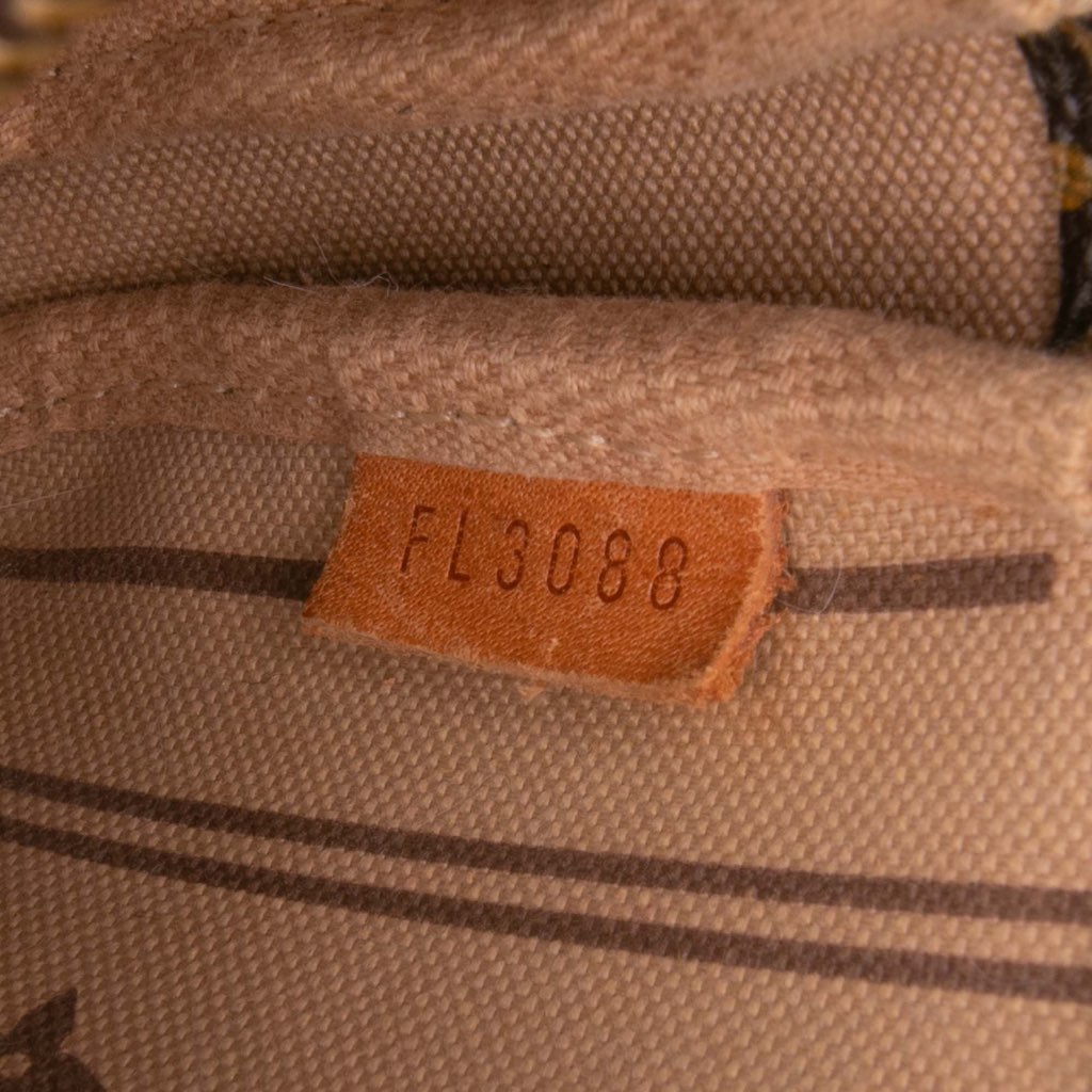 Louis Vuitton Monogram Trunks and Bags Patch Mini Pochette Accessoires - Detail 1