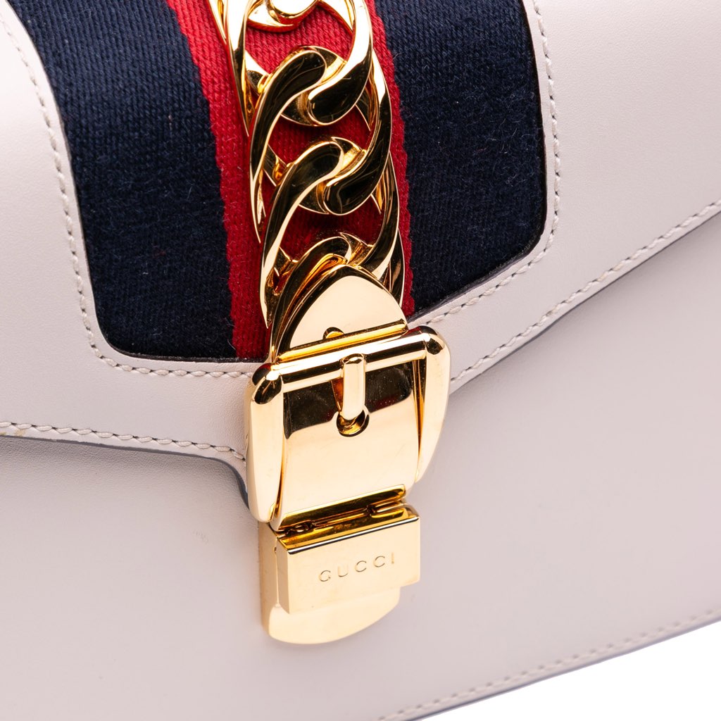 Gucci Mini Calfskin Sylvie Satchel - Detail 2