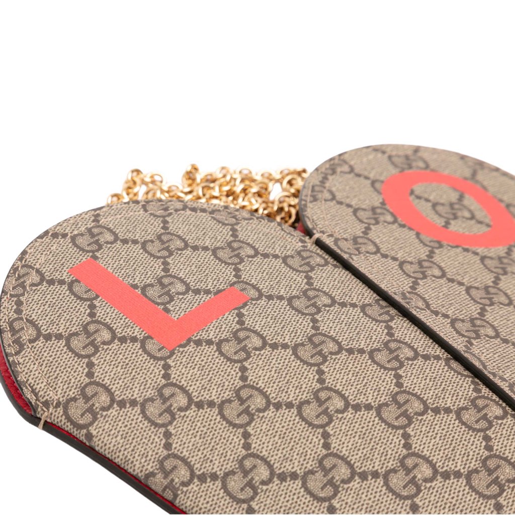 Gucci Valentines Day GG Supreme Love Heart Bag - Detail 1