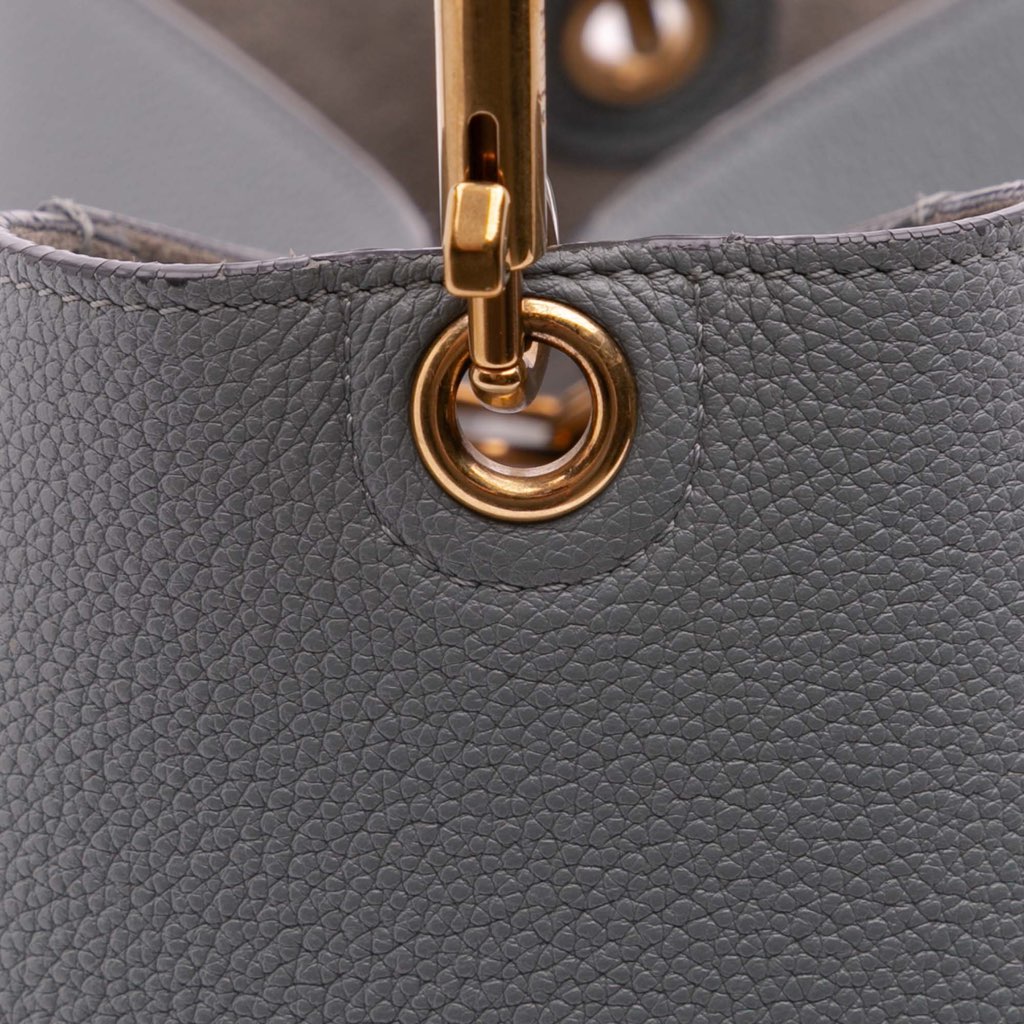 Celine Medium Leather Seau Sangle Bucket Bag - Image 12