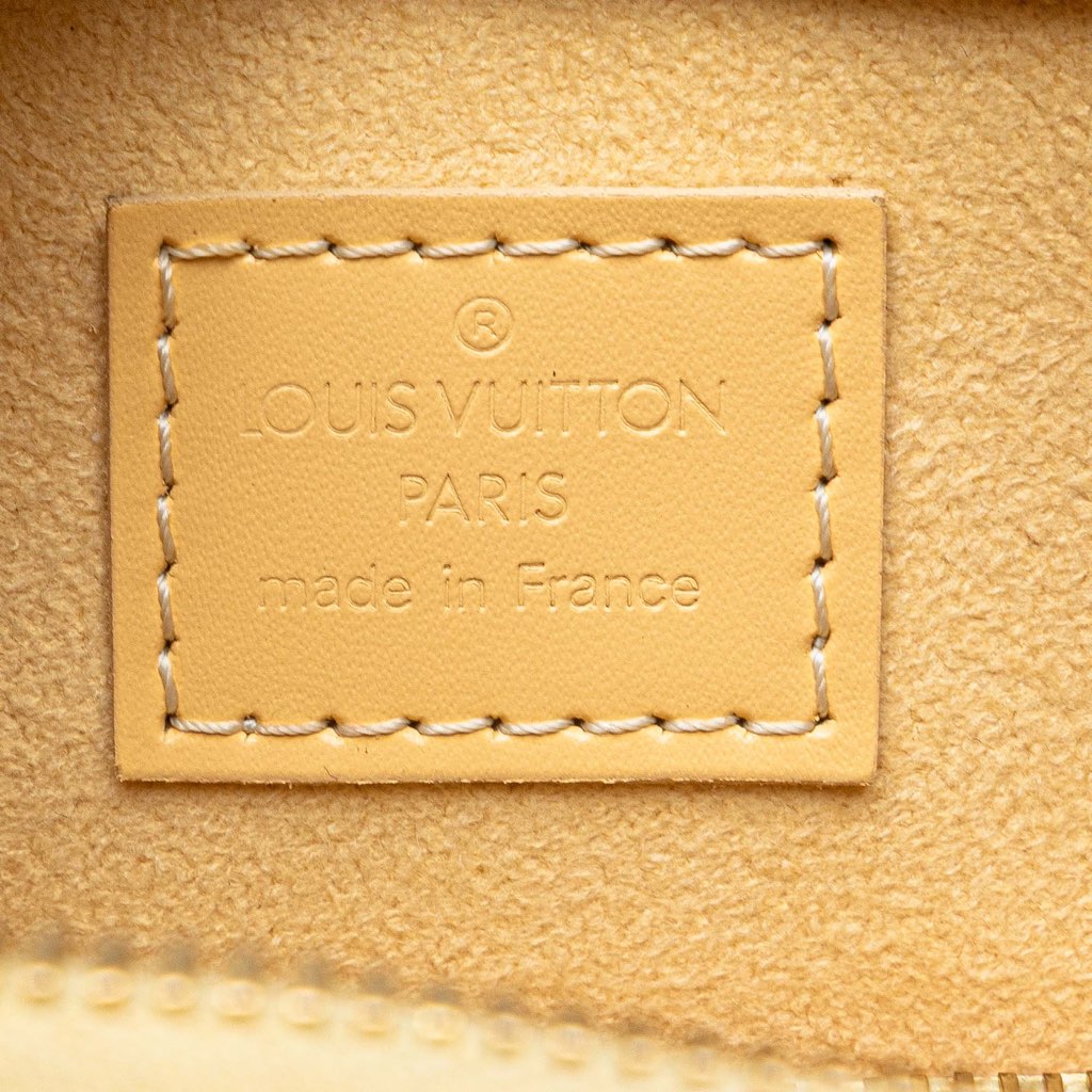 Louis Vuitton Epi Pont Neuf PM - Side view