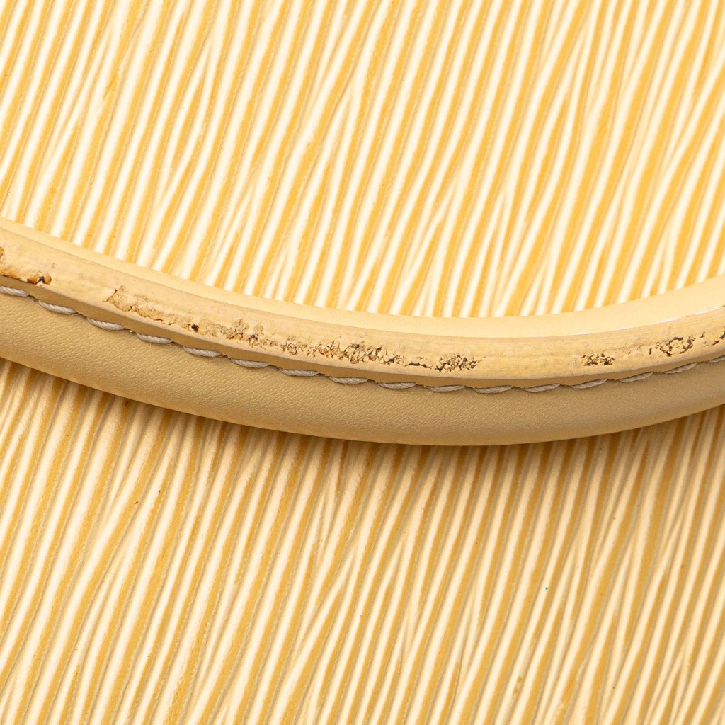 Louis Vuitton Epi Pont Neuf PM - Image 11