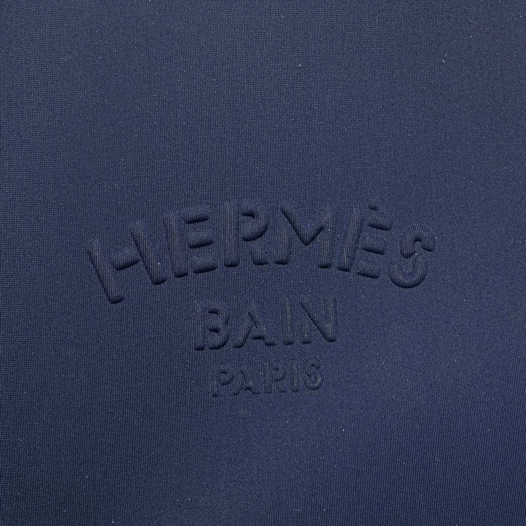 Hermès Medium Neoprene Neobain Case - Detail 2