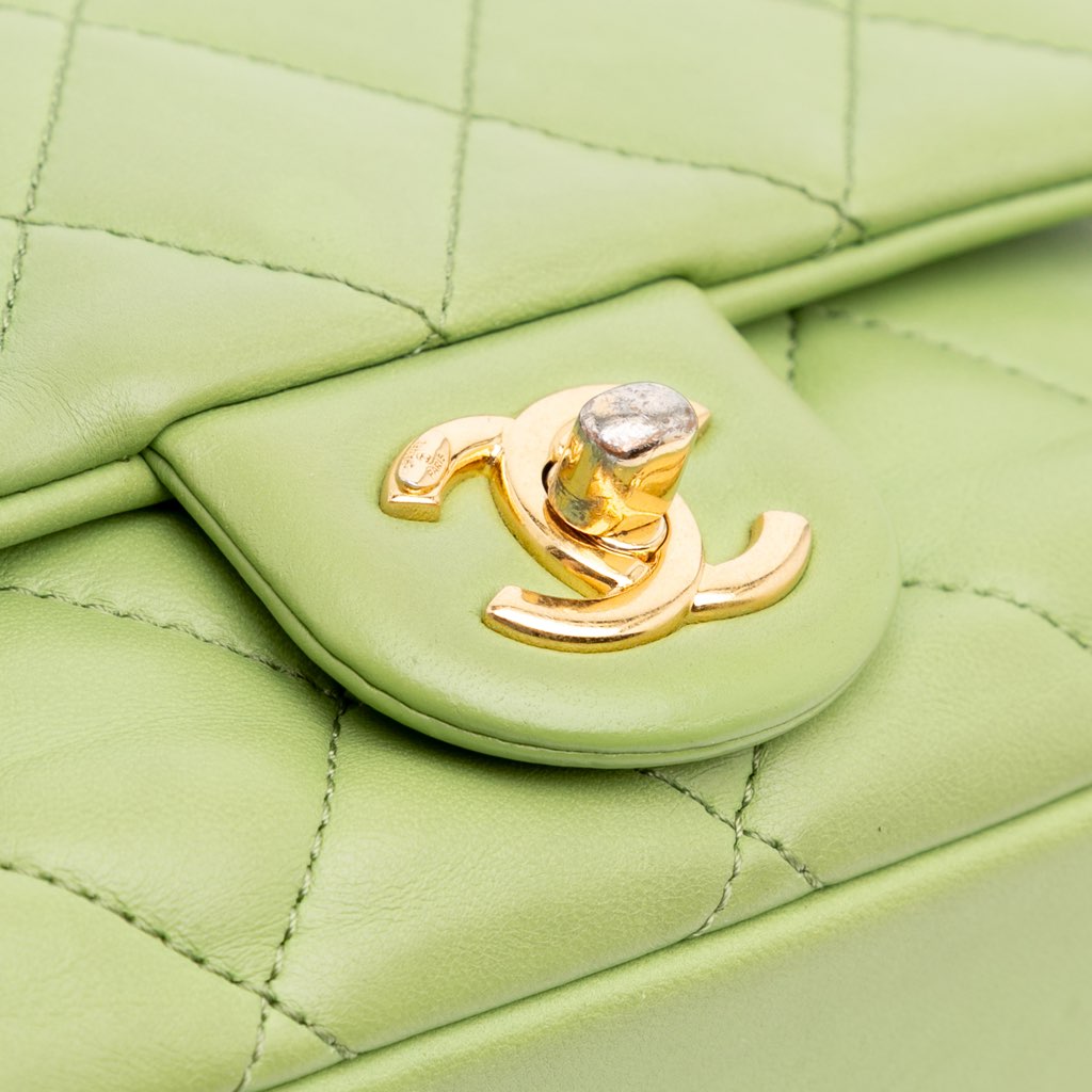 Chanel Quilted Lambskin Double CC Chain Around Flap - Detail 2