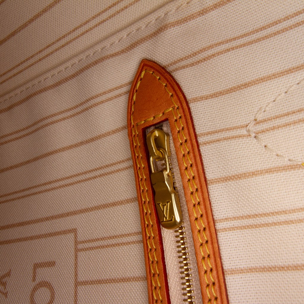 Louis Vuitton Damier Azur Neverfull MM - Side view