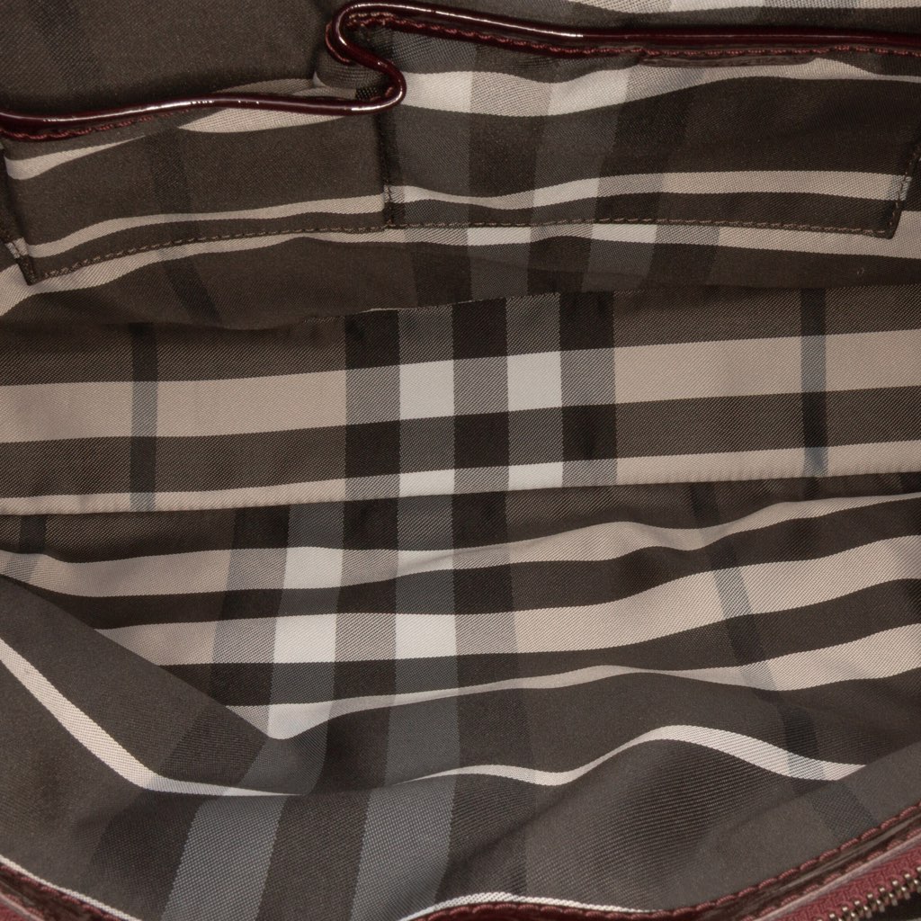 Burberry Large Quilted Patent Beaton Tote - 4