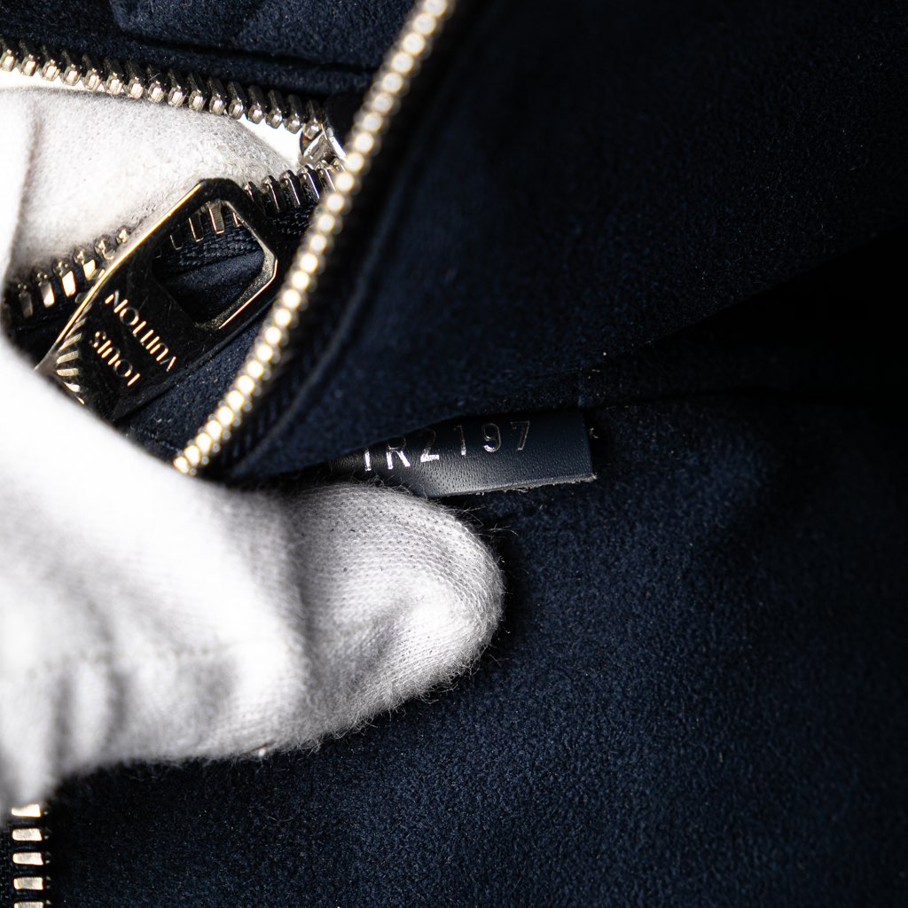 Louis Vuitton Epi Dandy MM - 5