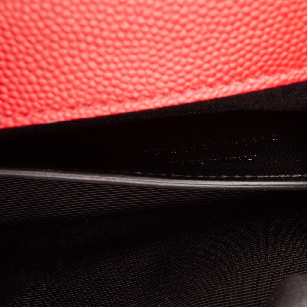 Saint Laurent Grain de Poudre Monogram Cassandre Clutch - Detail 1