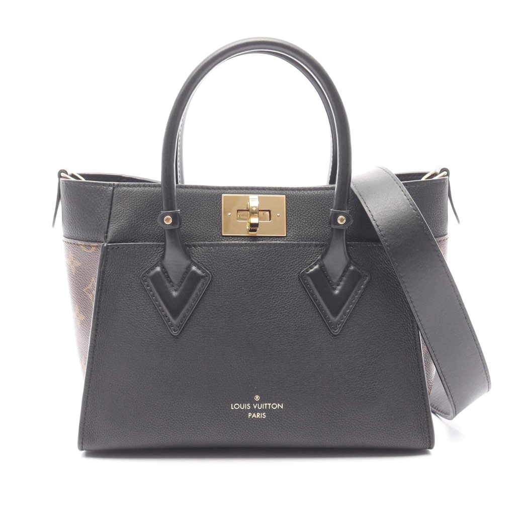 Louis Vuitton Monogram On My Side PM