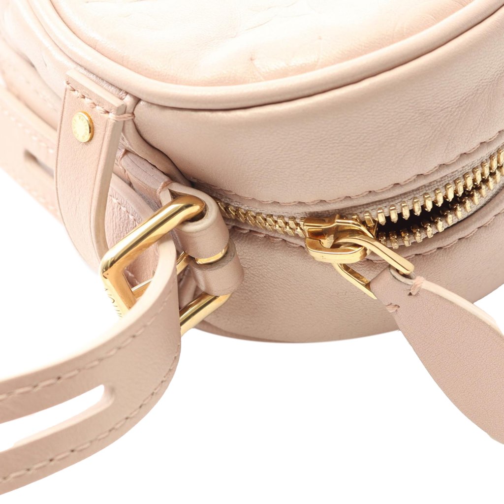 Louis Vuitton Monogram Embossed Lambskin Fall In Love Sac Coeur - 5