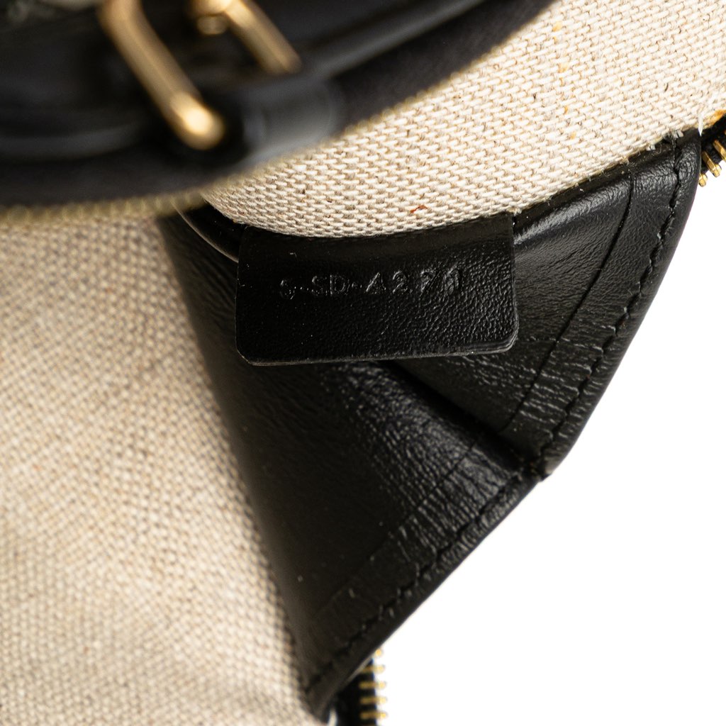 Celine Triomphe Emroidered Canvas Clutch On Chain - Detail 1