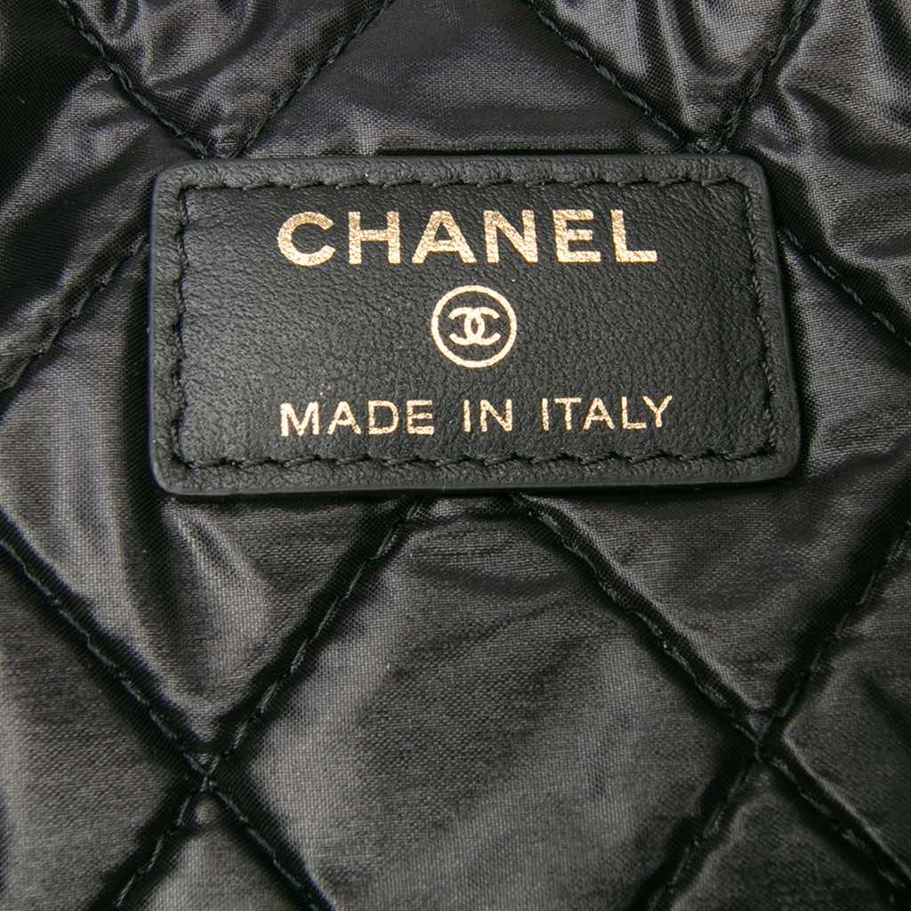 Chanel Medium Quilted Caviar O Case Clutch - Side view
