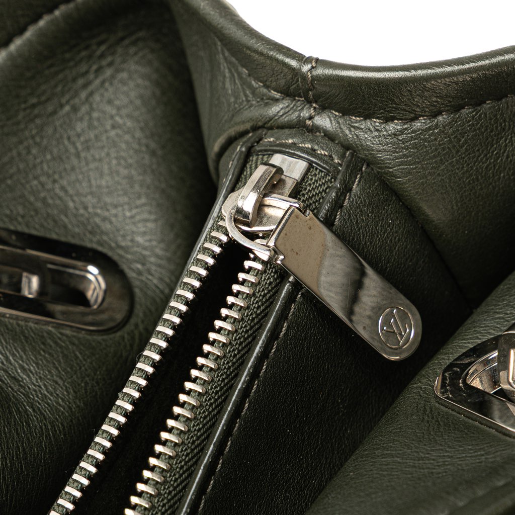 Louis Vuitton Monogram Lambskin Antheia Lilia PM - Detail 2