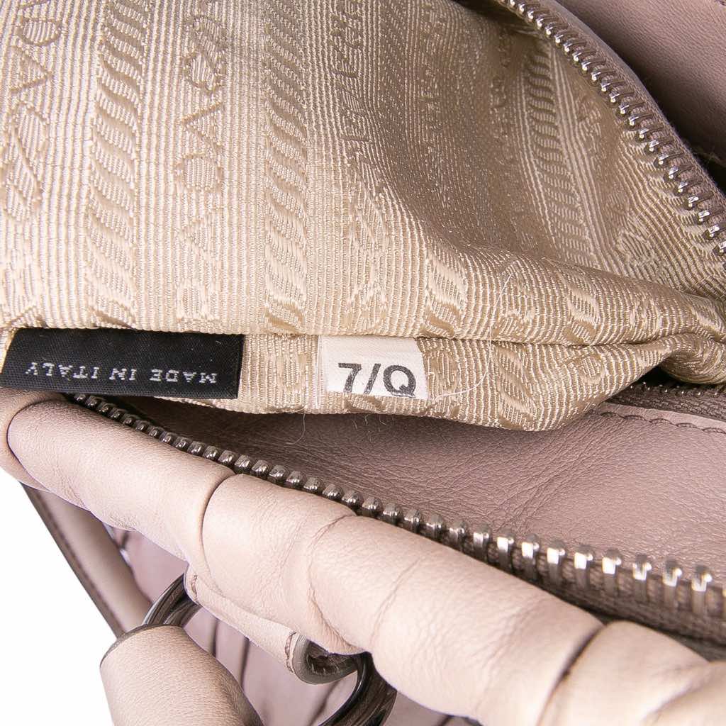 Prada Nappa Gaufre Satchel - Detail 2