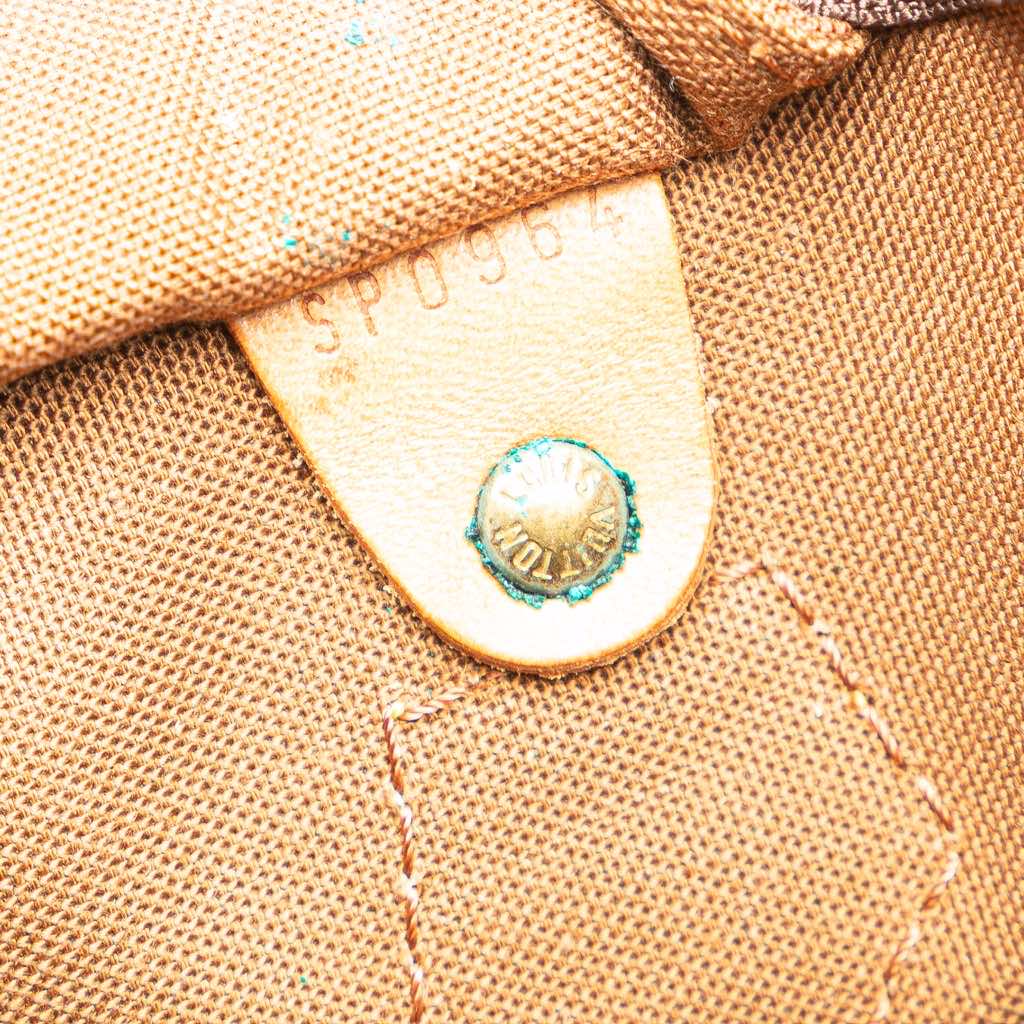 Louis Vuitton Monogram Speedy 40 - Detail 1