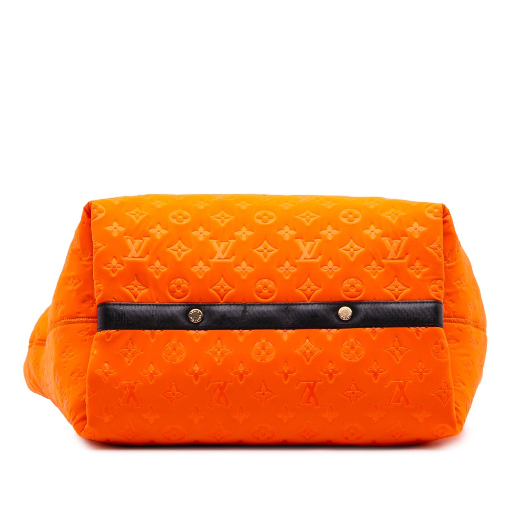 Louis Vuitton Monogram Embossed Neoprene Scuba MM - Image 6
