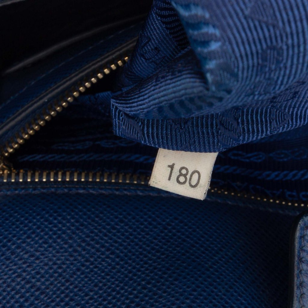 Prada Saffiano Cuir Open Promenade Satchel - Detail 1