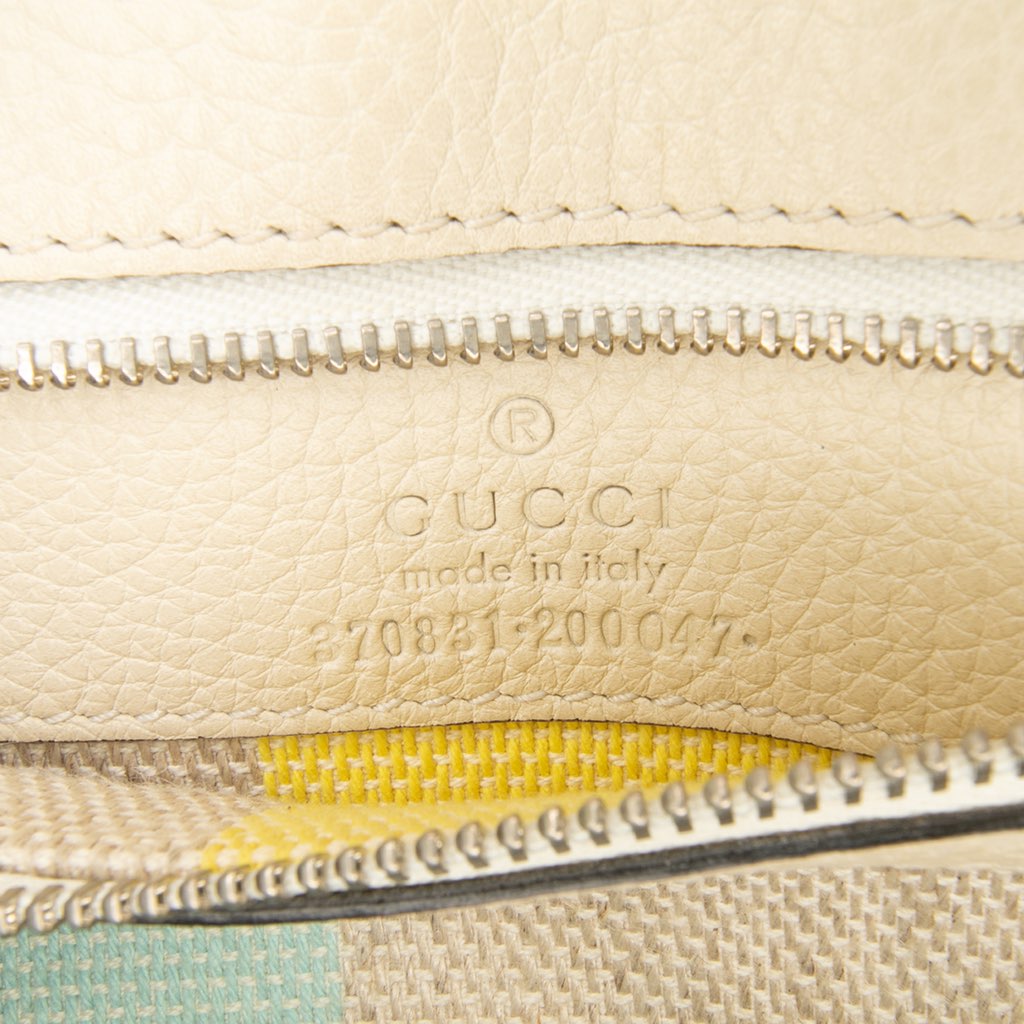 Gucci Small Leather Bamboo Daily Satchel - Side view