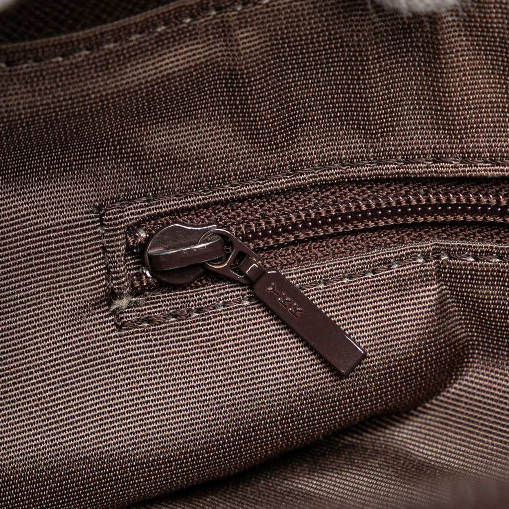 Burberry House Check Coated Canvas Bucket Tote - Image 10