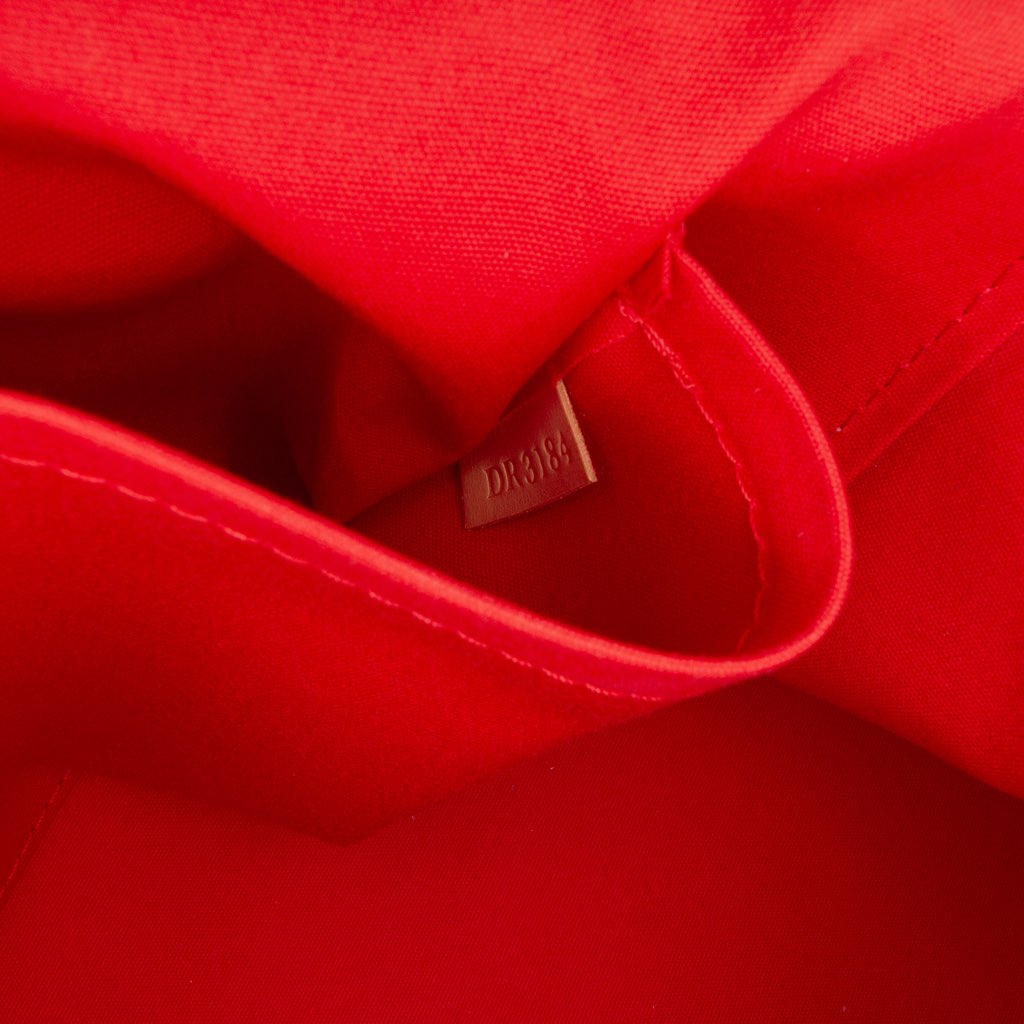 Louis Vuitton Monogram Vernis Brea MM - Detail 1