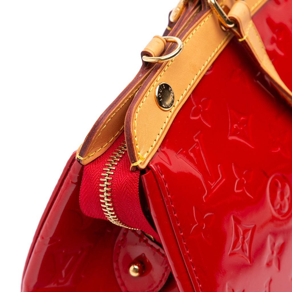 Louis Vuitton Monogram Vernis Brea MM - Detail 2
