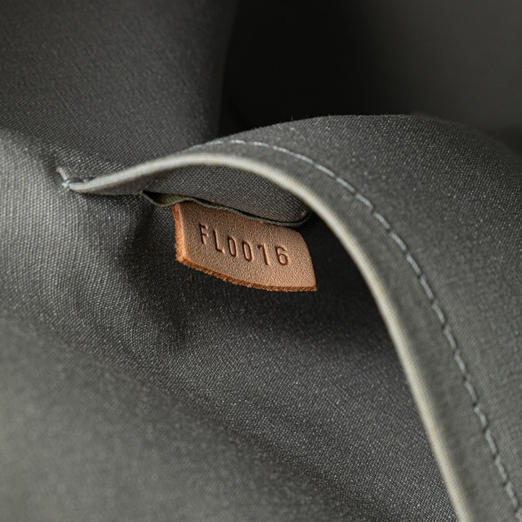 Louis Vuitton Monogram Vernis Brentwood - Detail 2