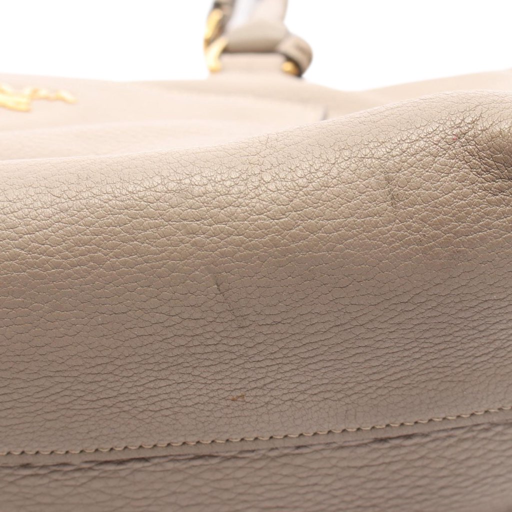 Prada Vitello Daino Zip Top Convertible Tote - Detail 1