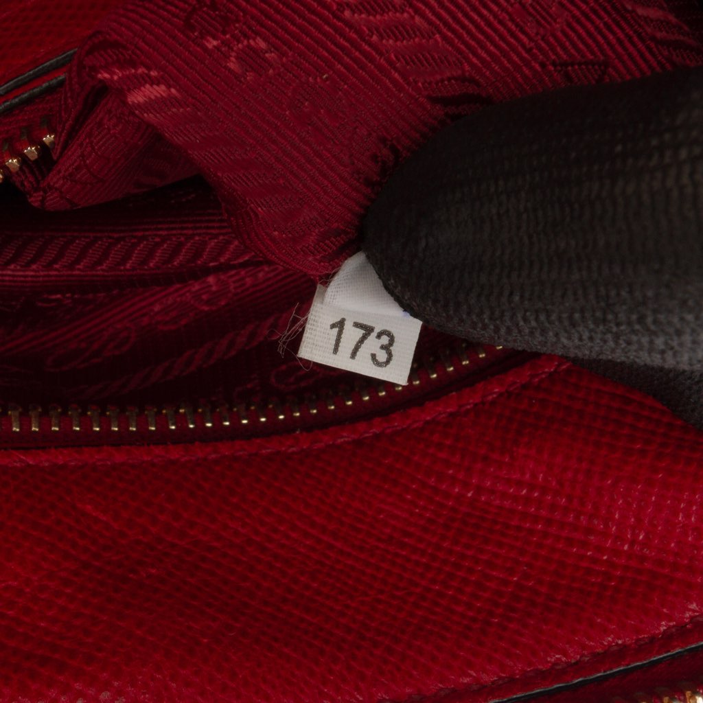 Prada Medium Saffiano Dome Satchel - Detail 2