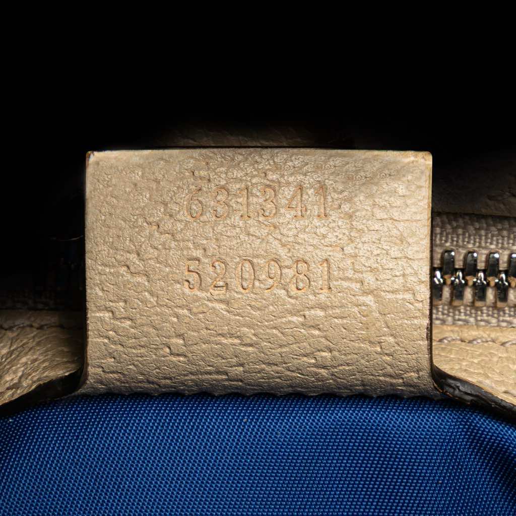 Gucci GG Nylon Off The Grid Belt Bag - Detail 2