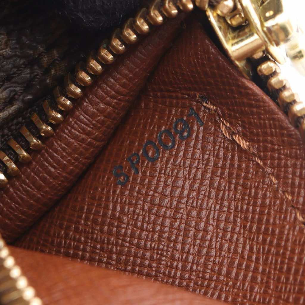 Louis Vuitton Monogram Papillon 26 - 5