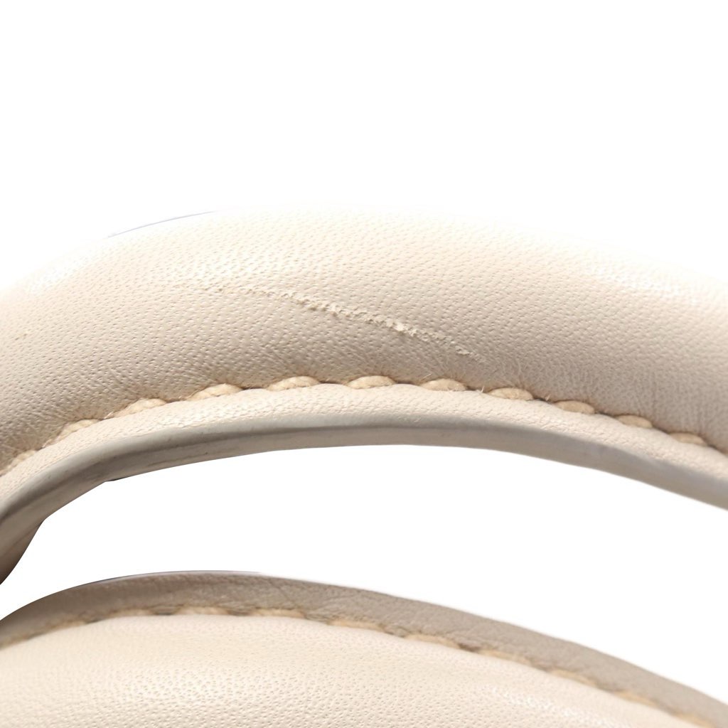 Prada Vitello Daino Open Convertible Tote - Detail 2