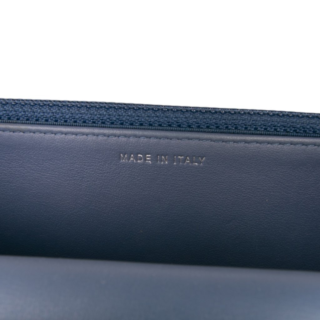 Chanel Quilted Denim Camellia Wallet On Chain Denim - Side view