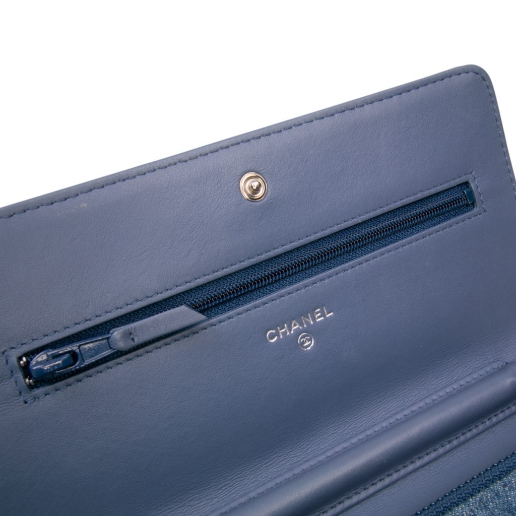 Chanel Quilted Denim Camellia Wallet On Chain Denim - Detail 2