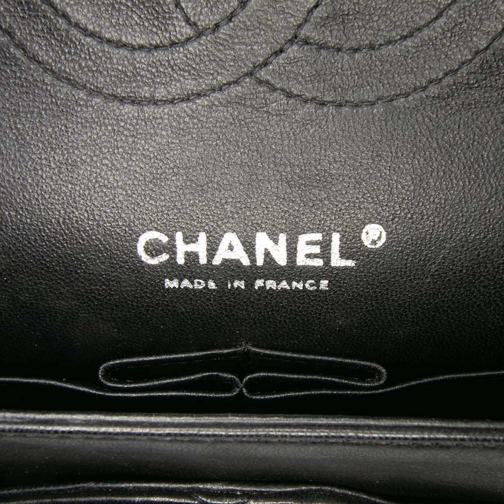 Chanel Medium Classic Bicolor Quilted Lambskin Double Flap - Detail 1