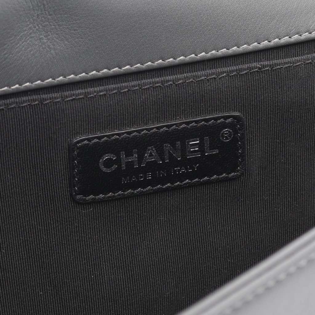 Chanel Old Medium Braided Tweed and Calfskin Boy Flap - 4