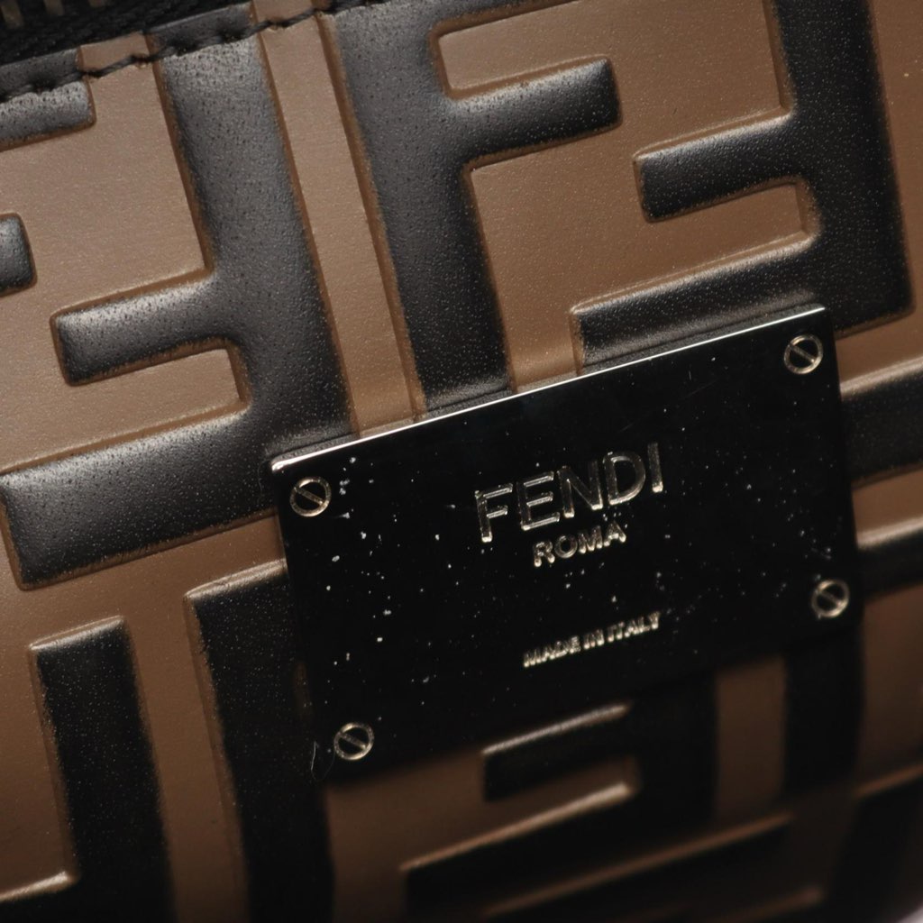 Fendi Large Leather Selleria Peekaboo Iconic Fit Bag - 4