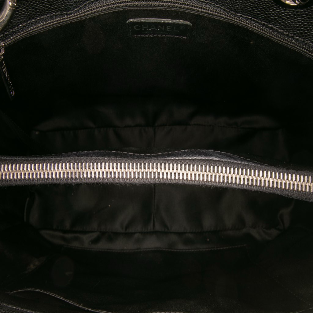 Chanel Caviar Grand Shopping Tote - 4