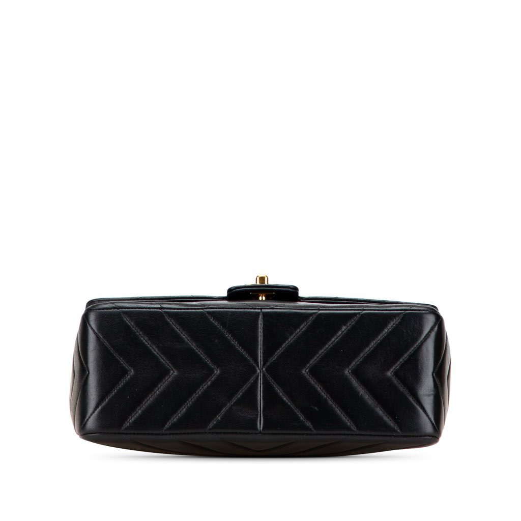 Chanel CC Chevron Lambskin Flap - 3