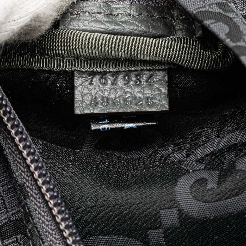 Gucci GG Nylon Ripstop Belt Bag - Detail 1