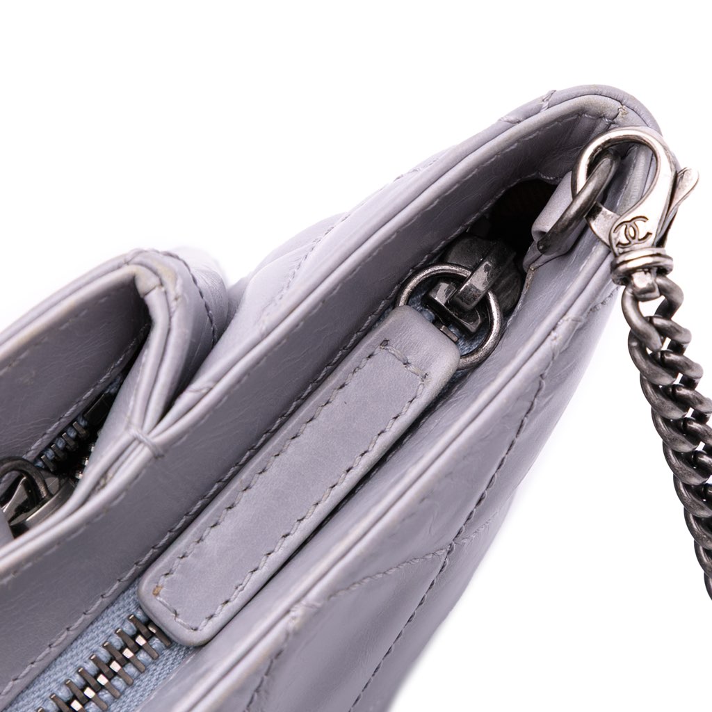 Chanel Quilted Glazed Calfskin Coco Pleats Chain Clutch - Image 13