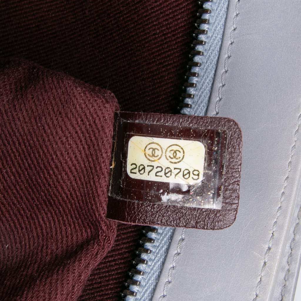 Chanel Quilted Glazed Calfskin Coco Pleats Chain Clutch - Detail 1