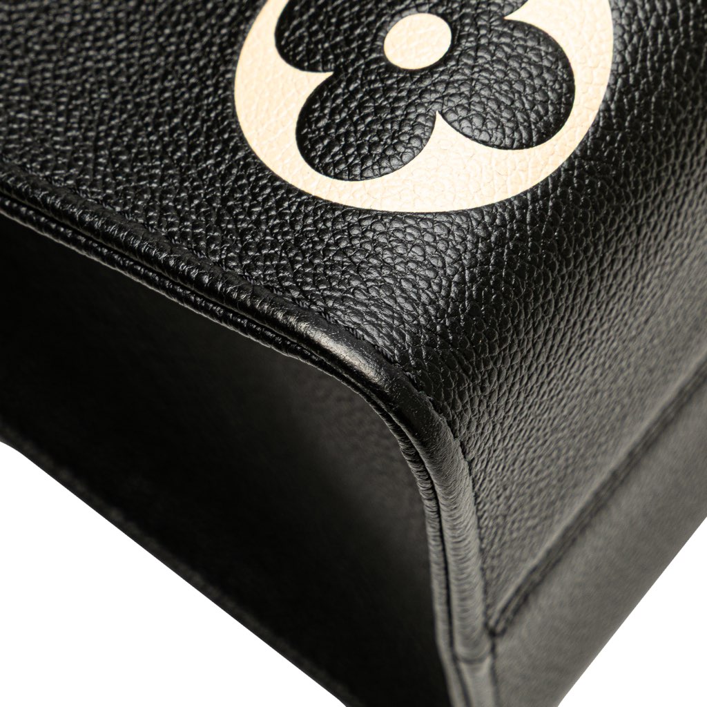 Louis Vuitton Bicolor Monogram Empreinte Giant Onthego MM - Detail 2