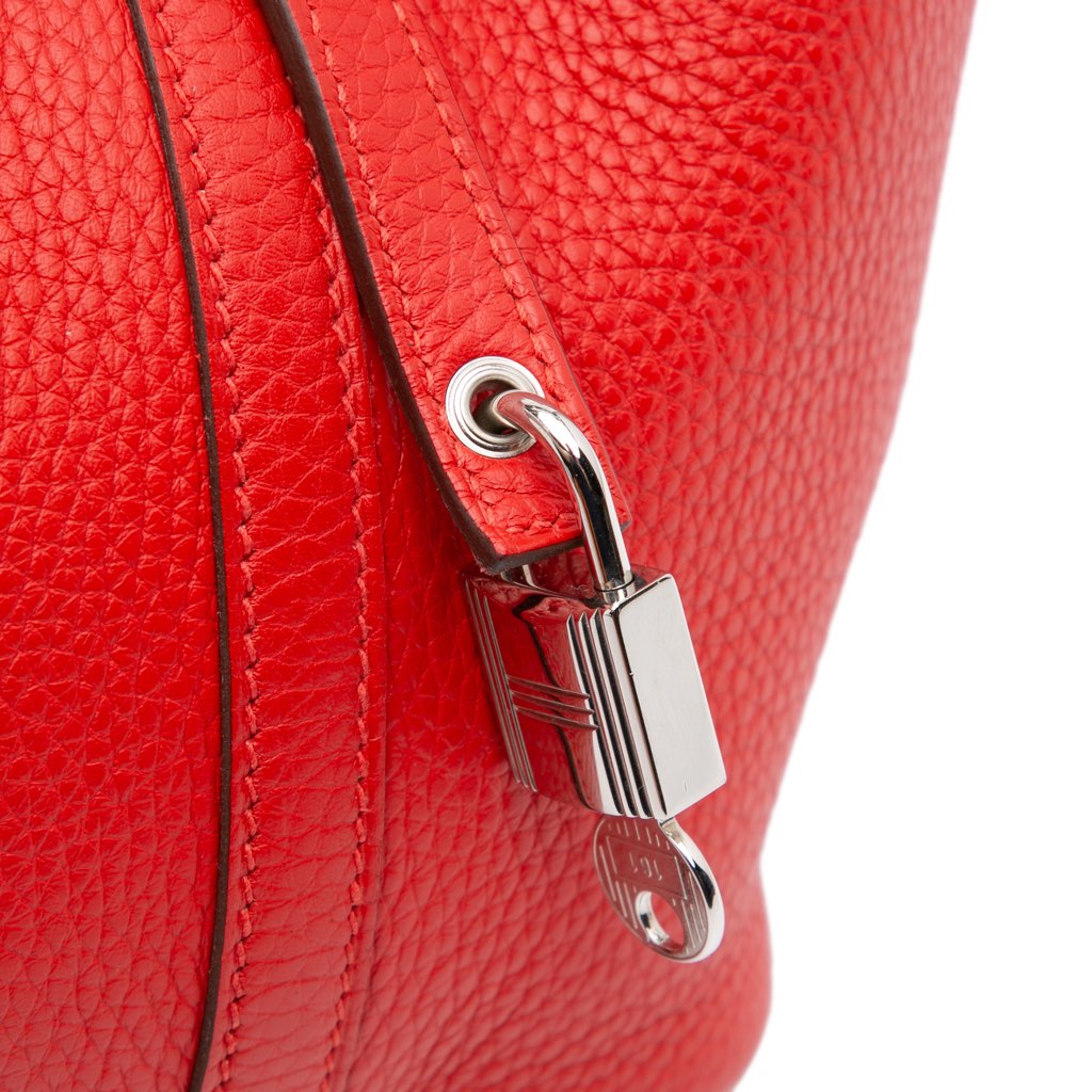 Hermès Clemence Picotin Lock 18 - Detail 1