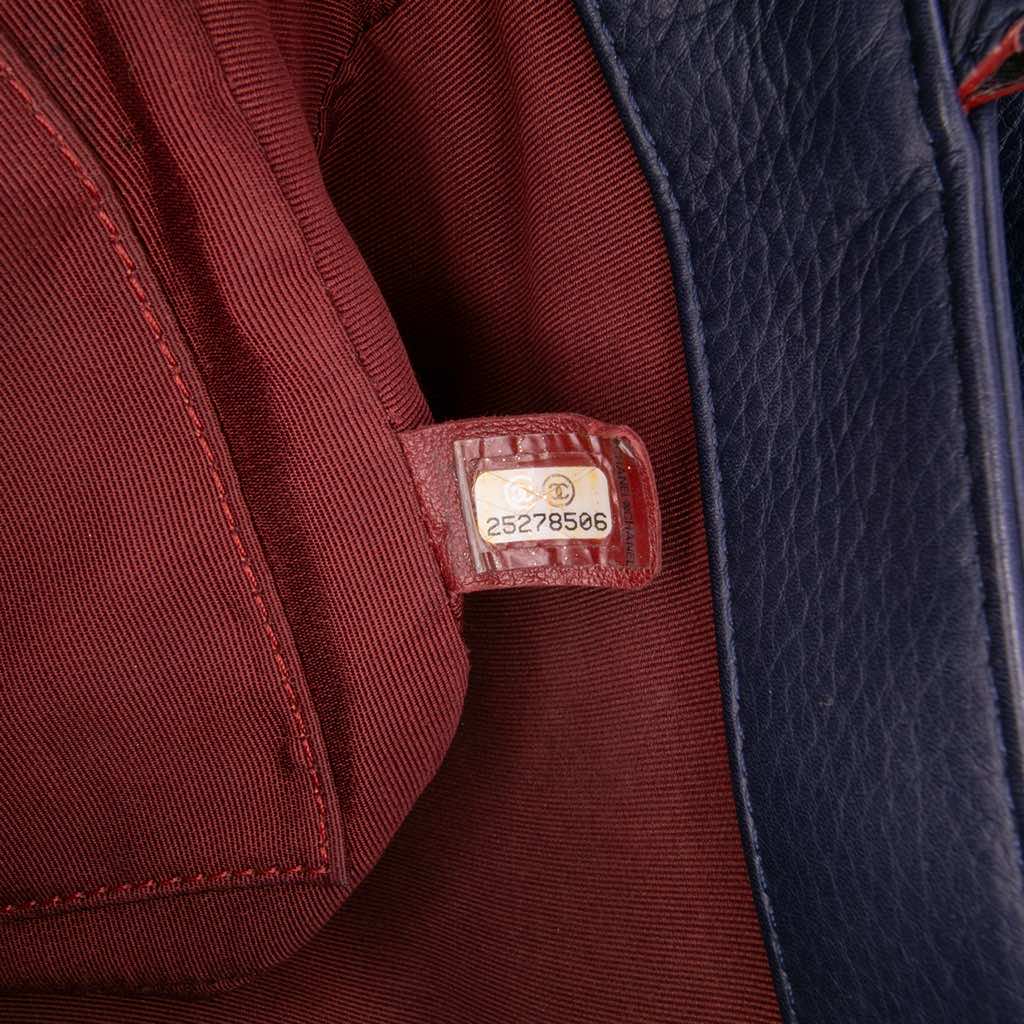 Chanel Paris-Greece Calfskin Archi Chic Flap - Detail 1