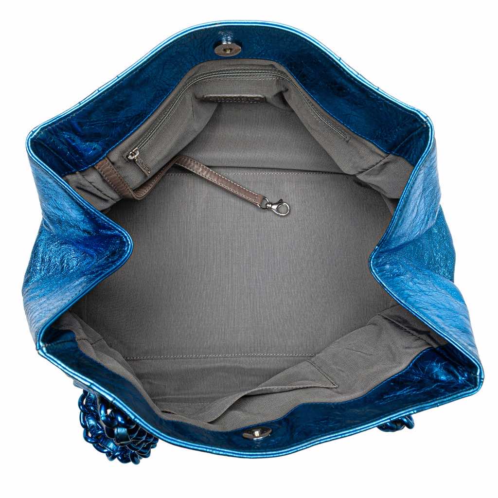 Chanel Medium Cracked Metallic Calfskin Modern Chain Tote - 4