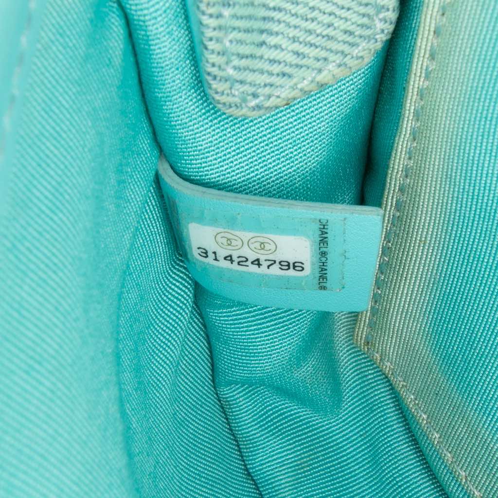 Chanel Mini CC Quilted Denim Messenger Flap - Detail 1