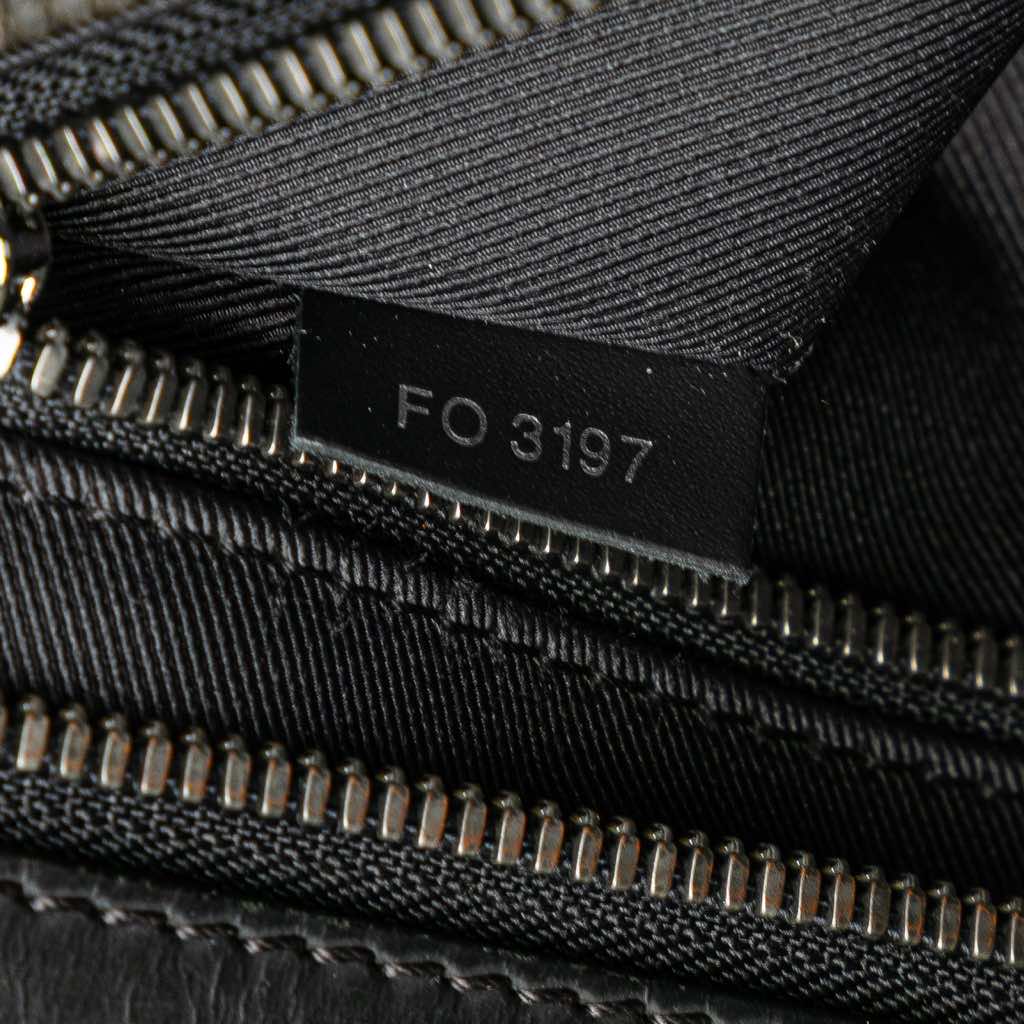 Louis Vuitton Monogram Eclipse Apollo All Day - Side view