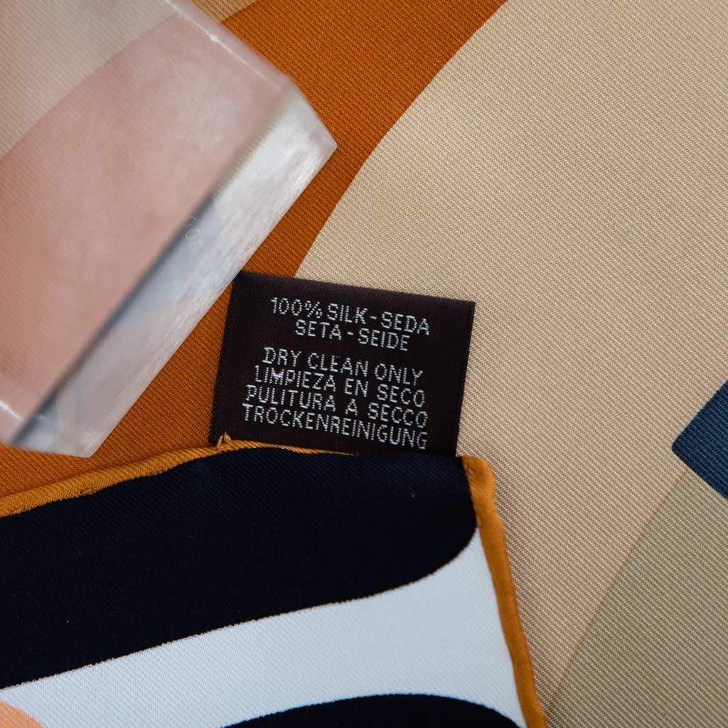 Hermès Parade En Fanfare Silk Scarf - 5