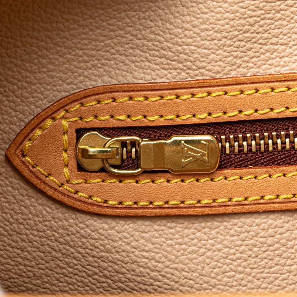 Louis Vuitton Monogram Bucket GM - Image 11