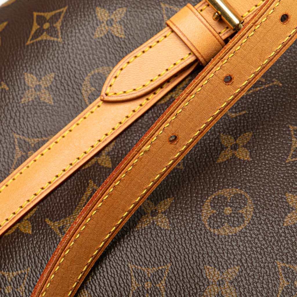 Louis Vuitton Monogram Bucket GM - Image 12